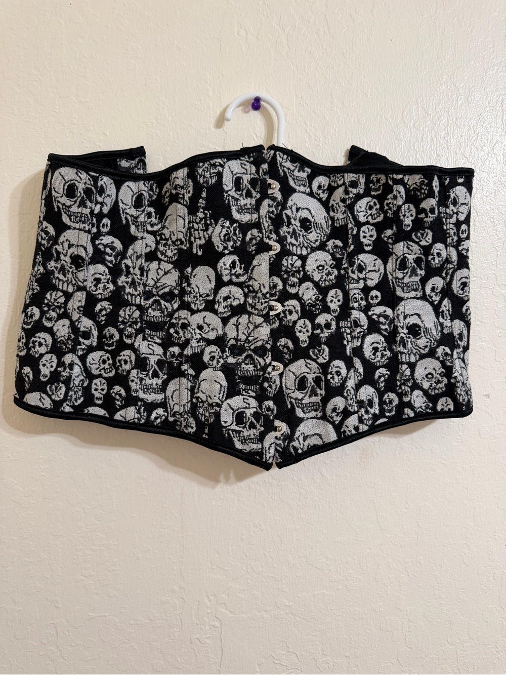 Skull Half Corset Black and White